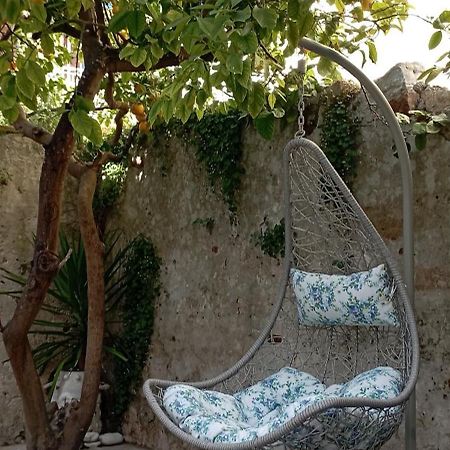 Kosta N'Tina Guest House Lefkada City Екстер'єр фото